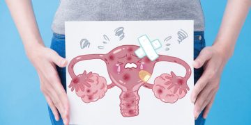 6 Warning Signs of Ovarian Cancer You Should Not Ignore
