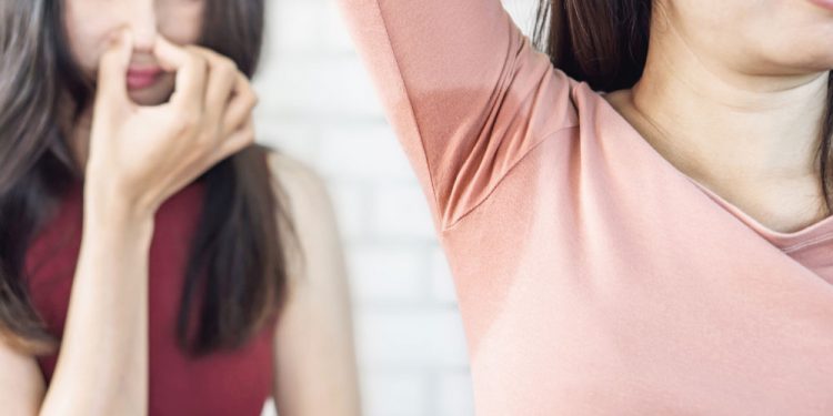 Top 09 Home Remedies To Get Rid Of Underarm Odor
