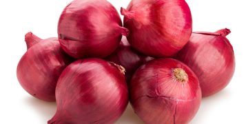 7 Science Backed Heath Benefits of Onions